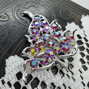 Sara Coventry silver tone & rhinestone leaf brooch